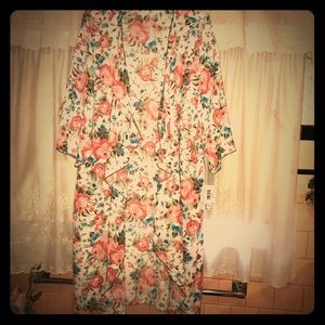 SOLD LuLaRoe Floral Shirley